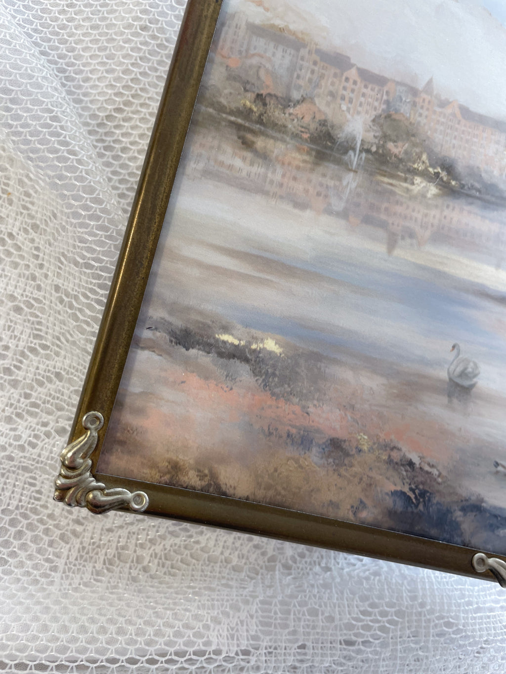 City Birds FRAMED PRINT