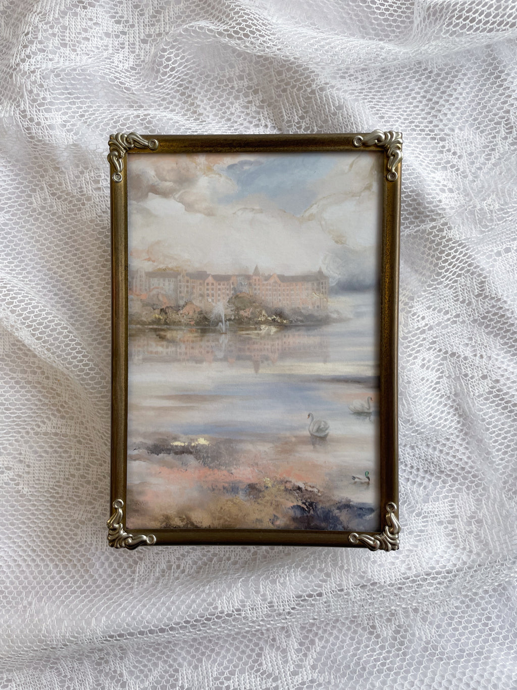 City Birds FRAMED PRINT